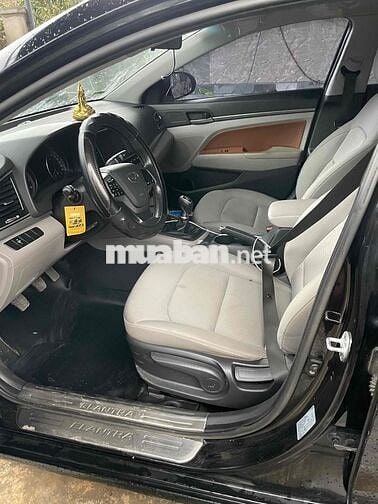 Hyundai Elantra 2016 1.6 MT - 103000 km