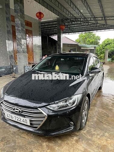 Hyundai Elantra 2016 1.6 MT - 103000 km