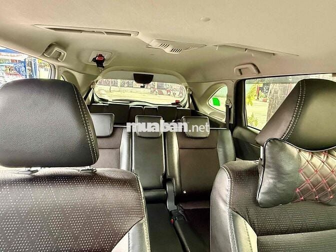 Toyota Veloz Cross 2022 CVT Top - 49000 km