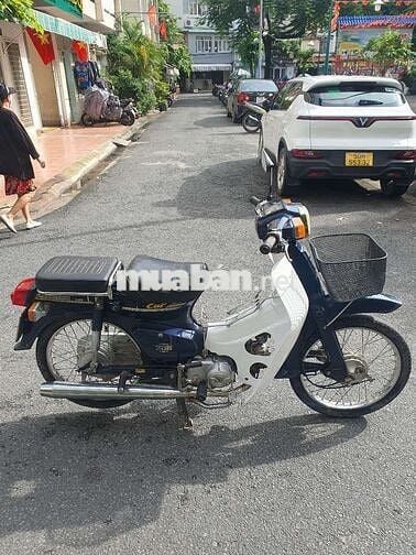 Cúp 50cc đời 2018 bấm đề nhẹ chạy ko cần bằng lái