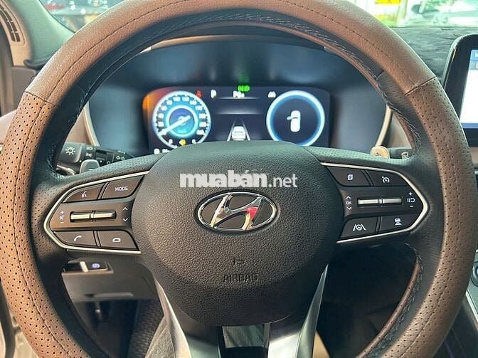 Hyundai Santafe 2.5L HTRAC 2023, Như Mới 20.000km