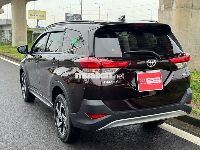 Toyota Rush 2021 Số Tự Động màu nâu 500tr còn giảm