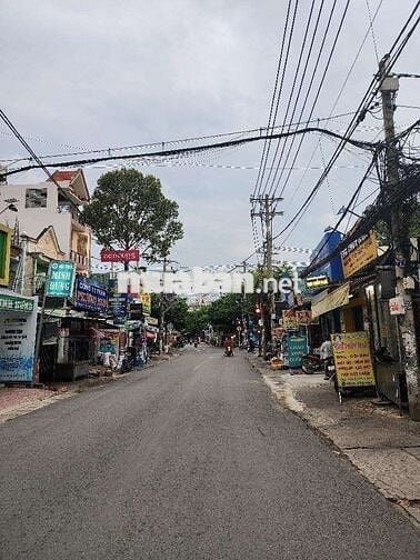 NHÀ ĐẸP TÂN THỚI HIỆP ,DT 4.5 X18 ,HXH,3 NGỦ RỘNG ,GIÁ CHỈ 4.39 TỶ