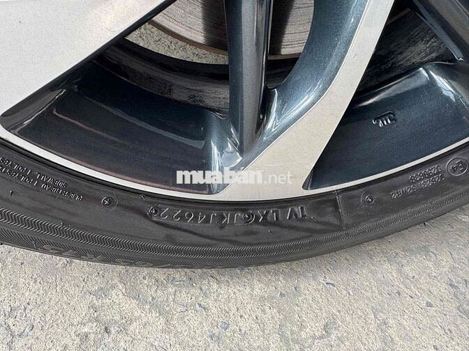Suzuki Ertiga 2020 1.5L AT - 75000 km xe gia đình
