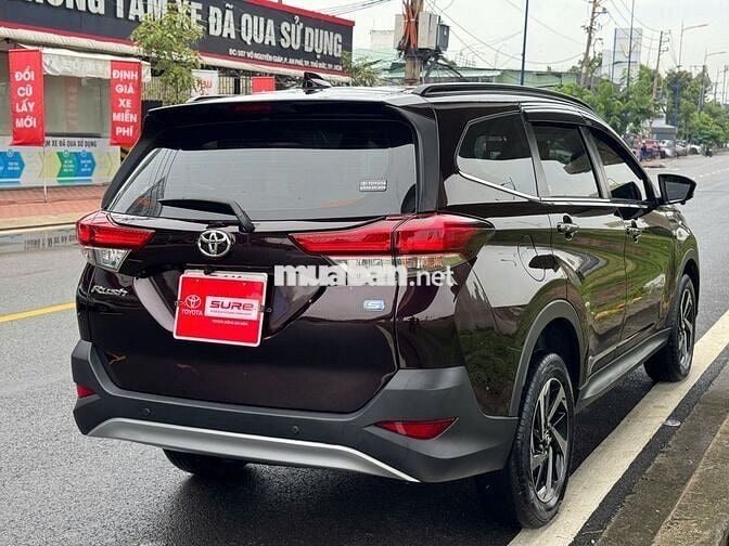 Toyota Rush 2021 Số Tự Động màu nâu 500tr còn giảm