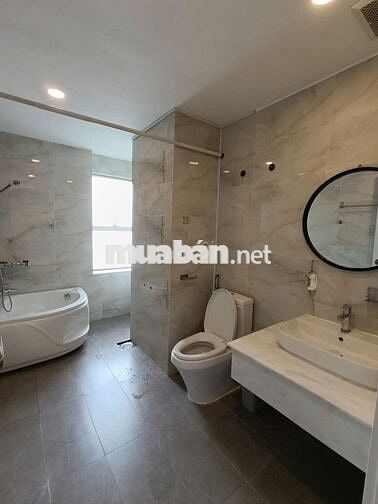 Căn hộ chung cư cao cấp 99m2, 2PN 2WC Sunrise City Central Q.7