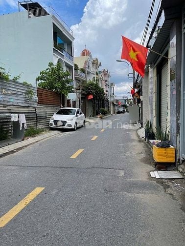 MTKD Đường số 8, BHH B dt87m2, đúc 1 lửng 2pn nhà còn đẹp Q.Bình Tâ