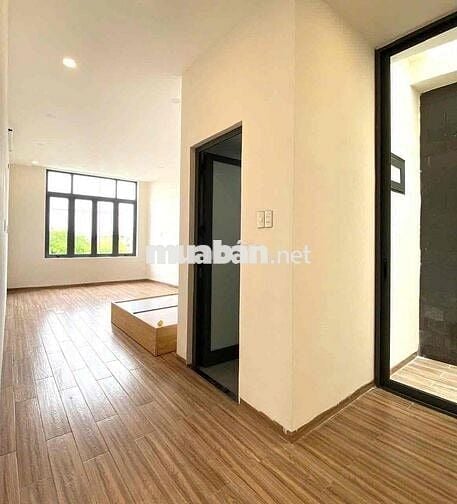 ✅ Cho thuê nhà 4 tầng mặt tiền Nguyễn Tri Phương - 32 Triệu