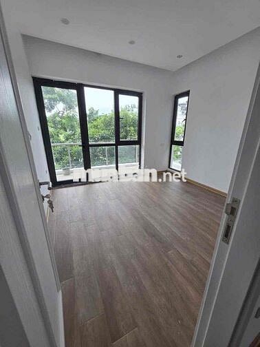 cho thuê biệt thự 145m2 phố trịnh văn bô