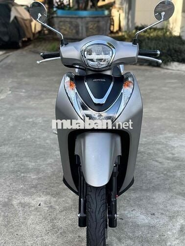 SH mode đk 2024 chuẩn 12 ngàn km ,sơn Zin 9 chủ