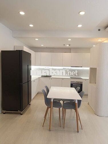 Căn hộ chung cư cao cấp 99m2, 2PN 2WC Sunrise City Central Q.7