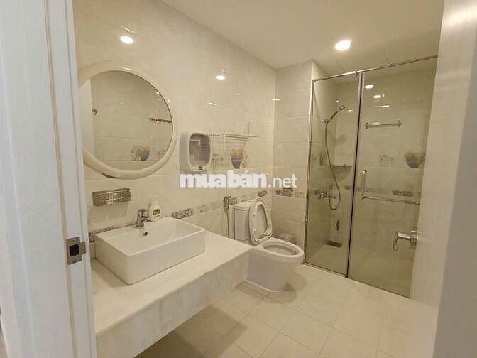 Căn hộ chung cư cao cấp 99m2, 2PN 2WC Sunrise City Central Q.7