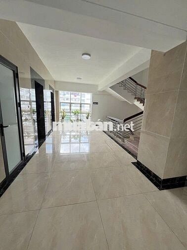 Bán căn hộ tòa A3 KĐT Mỹ Đình 1, 76m2, 2N, 2WC, giá 5,75 tỷ.