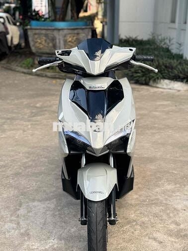 AB siêu nhân xám xi măng xe Zin chất chính chủ