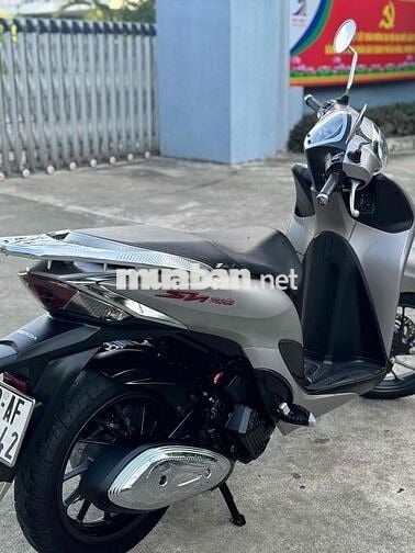 SH mode đk 2024 chuẩn 12 ngàn km ,sơn Zin 9 chủ