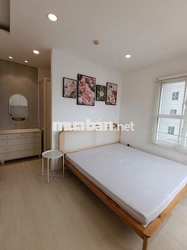 Căn hộ chung cư cao cấp 99m2, 2PN 2WC Sunrise City Central Q.7