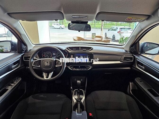 Honda BR-V 2025, Tặng 50% LPTB, Bảo hiểm, Phụ kiện