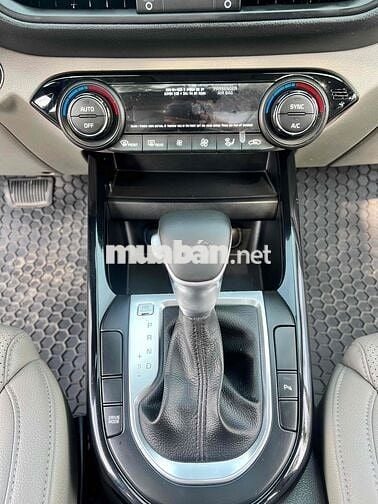 Kia Cerato 2020 1.6 AT Luxury  - 71000 km