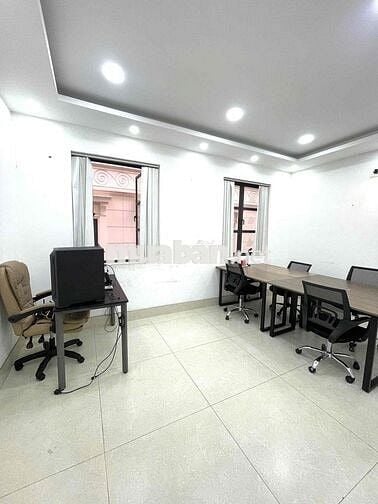 CHO THUÊ VĂN PHÒNG MỞ CÔNG TY CÓ HẦM ĐỂ BÃI ĐẬU Ô TÔ KHÔNG GIỚI HẠN
