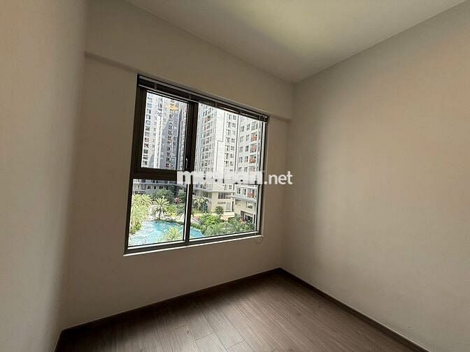 2ty550 sở hữu ngay căn hộ có sổ hồng. full giá ko phát sinh thêm