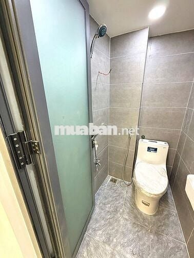 NHÀ MỚI SÁT MẶT TIỀN 2 LẦU 2 PN HẺM VF3 - NHỈNH 2X TỶ