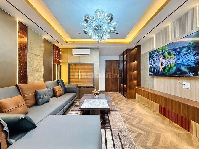⭐️Siêu phẩm 6 Lầu THANG MÁY gara đậu 2 xe hơi Mặt tiền Đường Số 3, P9