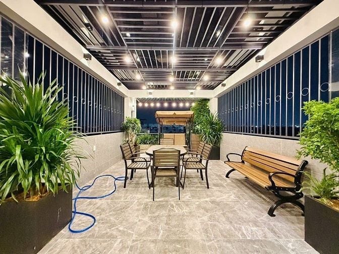 ⭐️Siêu phẩm 6 Lầu THANG MÁY gara đậu 2 xe hơi Mặt tiền Đường Số 3, P9
