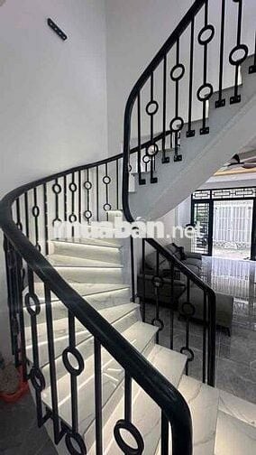 NHÀ ĐẸP HẺM XE HƠI KHU 38HECTA TẶNG PULL NỘI THẤT SÁT MẶT TIỀN