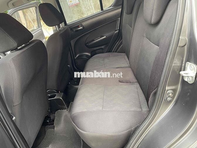 Bán xe suzuki swift sx 2014 đẹp suất sắc