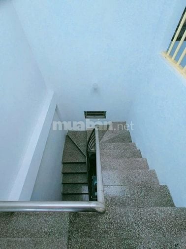 Chủ Nhà Cần bán gấp Nhà Ngõ Chợ khâm thiên, ngõ 249, DT: 34m1/ 46m7