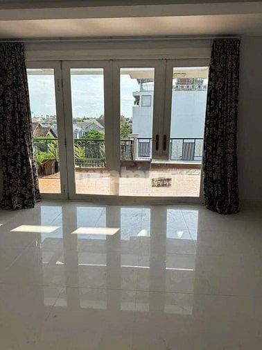 Cho thuê nhà MTNBộ 8m(XT)Lê Văn Quới, P.B.T.Đông, Q. Bình Tân giá 10tr
