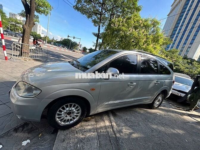 Ssangyong Stavic 2009  - 18999 km