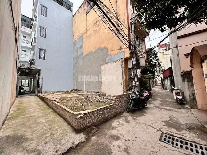 ĐẤT VIỆT HƯNG – LÔ GÓC 3 THOÁNG – Ô TÔ TRÁNH – TƯƠNG LAI RA MT