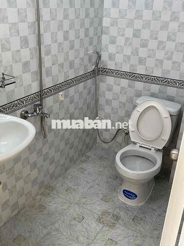 Bán nhà đối diện nhà máy bia Haniken Q12 giá 780 TR