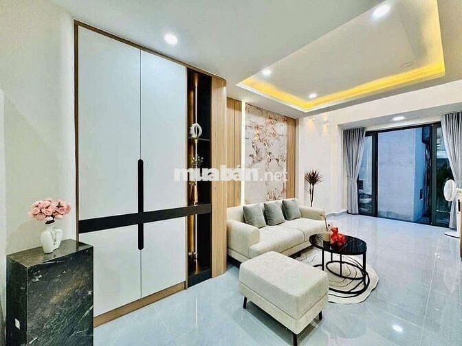 CẦN BÁN GẤP NHÀ ĐẸP GIÁ SIÊU RẺ CHỈ 2,XX TỶ