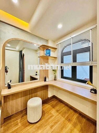 CẦN BÁN GẤP NHÀ ĐẸP GIÁ SIÊU RẺ CHỈ 2,XX TỶ
