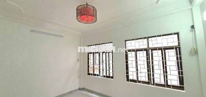 Bán nhà An Dương, dân xây 4 tầng, 33m2, 6,45 tỷ