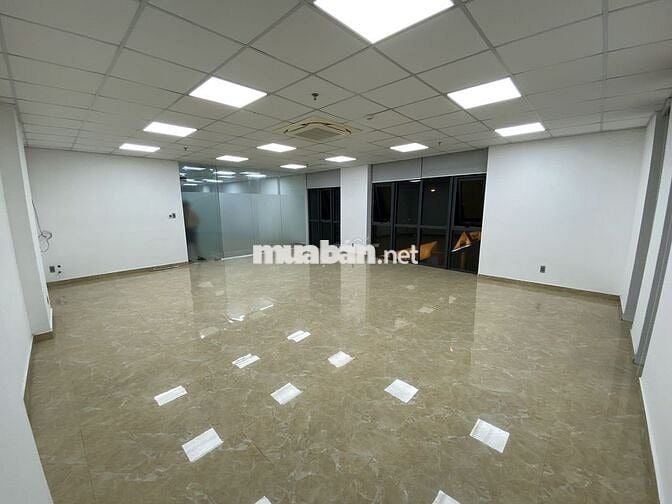 Văn Phòng cho thuê 35m giá 7 triệu, ban công, cửa xổ, bảo vệ 24/7