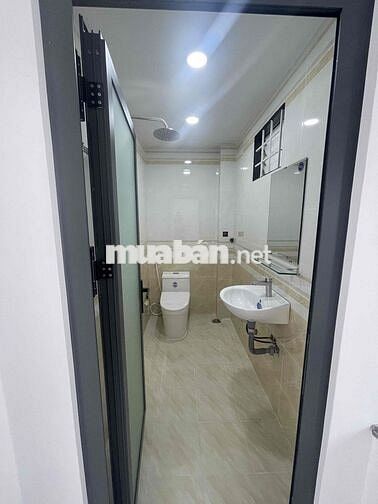 BÁN GẤP NHÀ MỚI TINH GẦN HOÀNG DIỆU 2 PHƯỜNG LINH TRUNG THỦ ĐỨC
