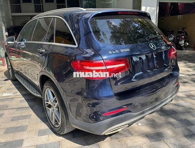 Mercedes Benz GLC Class 2017 300 - 87000 km
