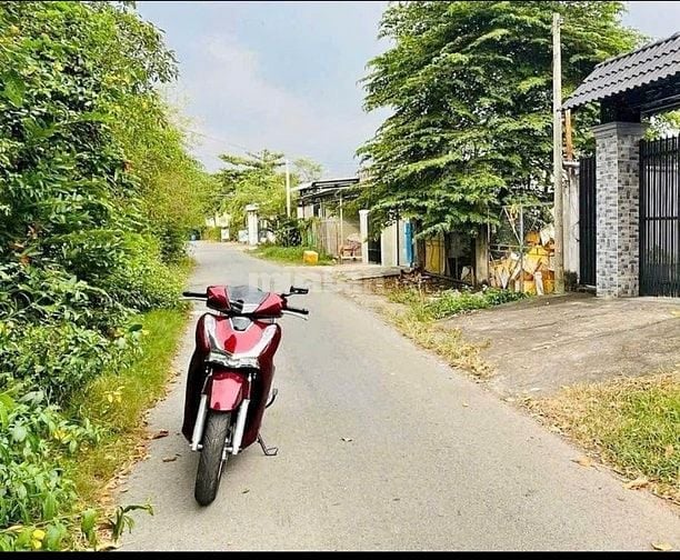 Thanh lý căn nhà cấp 4 🏡 Sổ Hồng Riêng đối diện VinHome Củ Chi 710TR