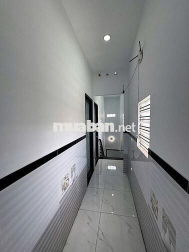BÁN CĂN NHÀ 1 LẦU 1 TRỆT-4 PHÒNG NGỦ-GẦN CHỢ BÀ ĐIỂM-HÓC MÔN