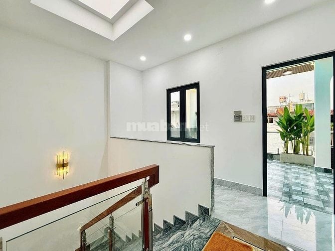 Siêu Hiếm Nhà Đẹp Đường Phạm Văn Bạch Tân Bình 7Tỷ/72m2 Gần Chợ PVB