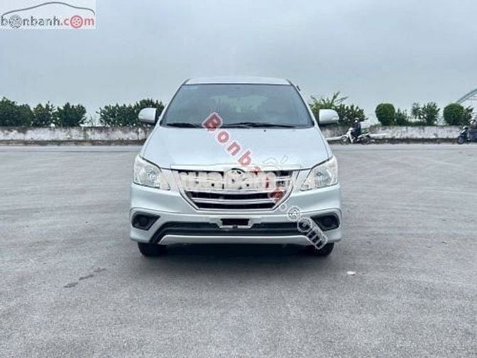 Toyota Innova 2.0E 2016