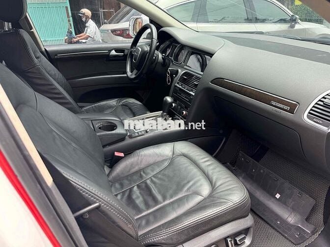 Audi Q7 model 2010 đèn led - 90000 km