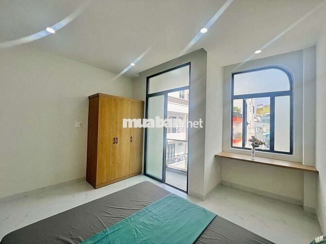 Căn Hộ Đẹp Ban Công Thoáng Gần Công Viên Lê Thị Riêng
