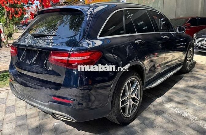 Mercedes Benz GLC Class 2017 300 - 87000 km