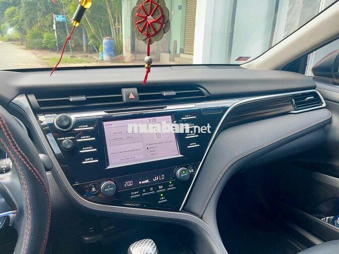 Toyota Camry 2019 2.0G - 118000 km
