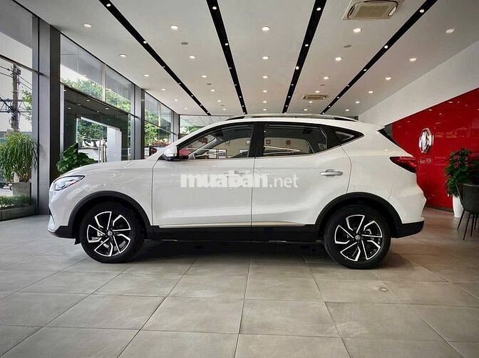 MG MGZS 2025 Standard 1.5 AT 2WD