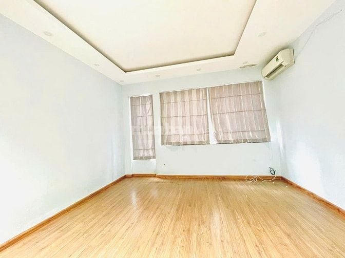 Bán nhà đường số 8 Trần Não , gần chợ Đo Đạc, dt 4,2m nở hậu 4,6mx10m